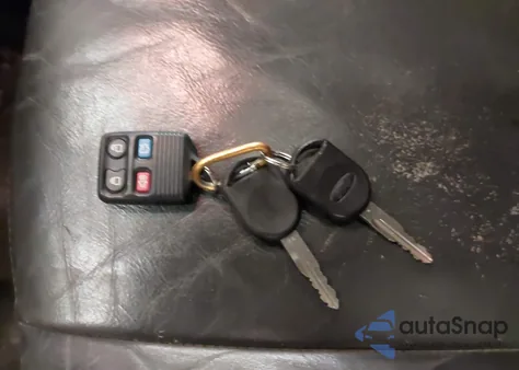 2007 Ford Focus S/Se/Ses from USA, damaged, VIN 1FAFP37N57W272405